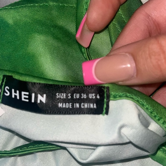 Tie dye bandana crop halter top - Picture 2 of 3